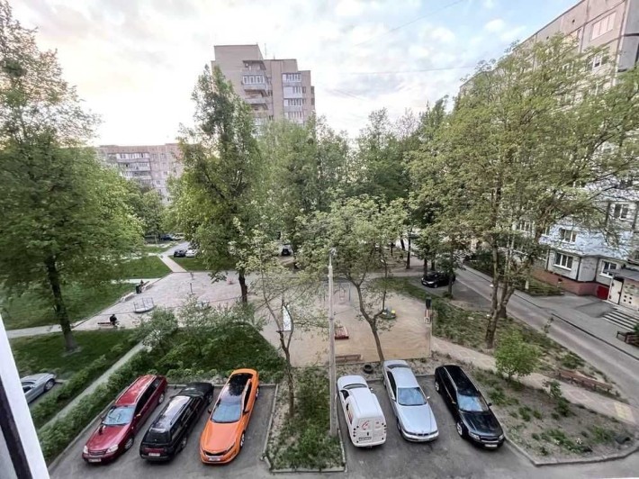 р Трикімнатна з паркомісцем і ремонтом — заїжджай і живи - фото 1