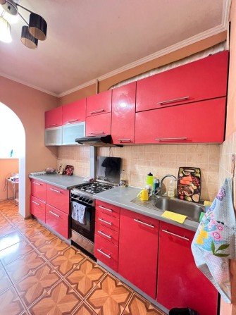 Простора квартира для великої родини - фото 1