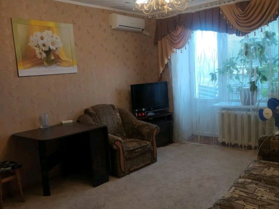 Квартира в м.Білопілля 2-кімнатна район сільгосптехніки СХТ Белополье