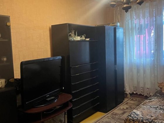 Продам квартиру 3 комнатную Златопіль