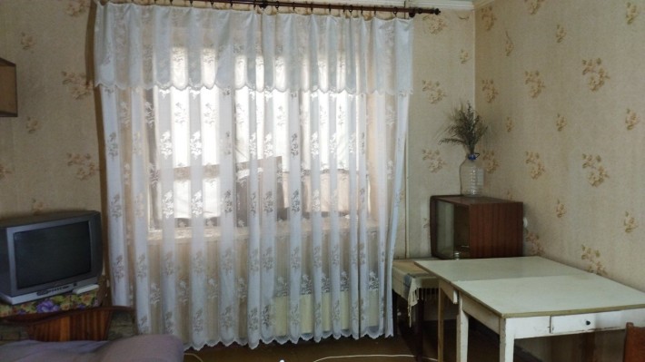 Продам квартиру гостинка - фото 1