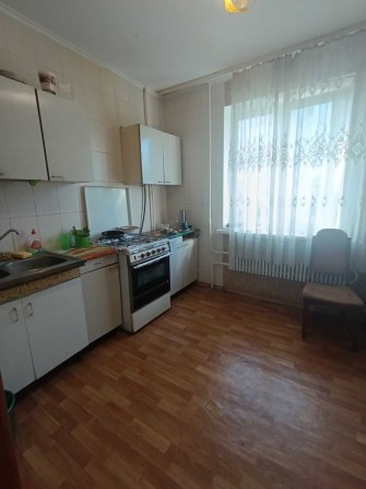 3-кімнатна квартира на Озерній за файною ціною! - фото 1