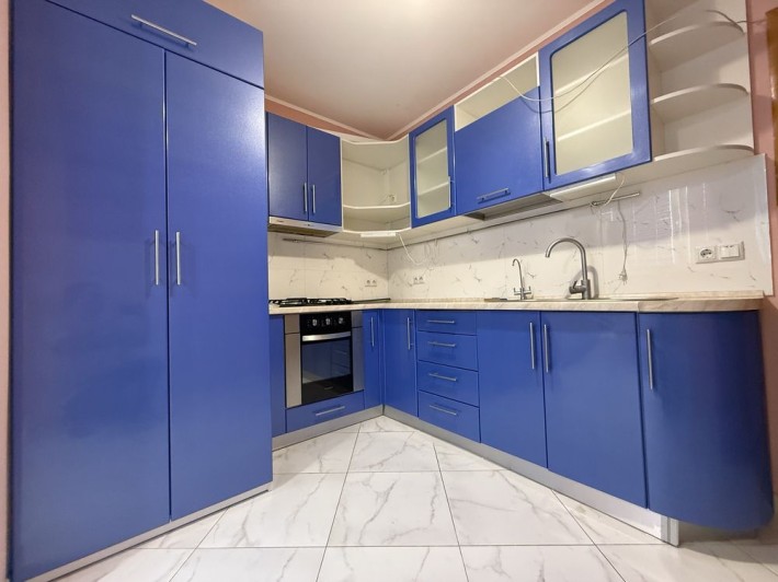 Продаж квартири 2 кім. ЖК Первоцвіт ( 68.5 кв.метрів) - фото 1