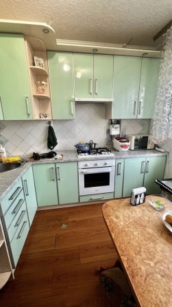 Продам 2 кімнатну квартиру, 4 мікрорайон,Леваневського - фото 1