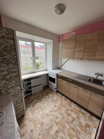 Продаю 2к квартиру вул.Слави Стецько р-н Коновальця - фото 1