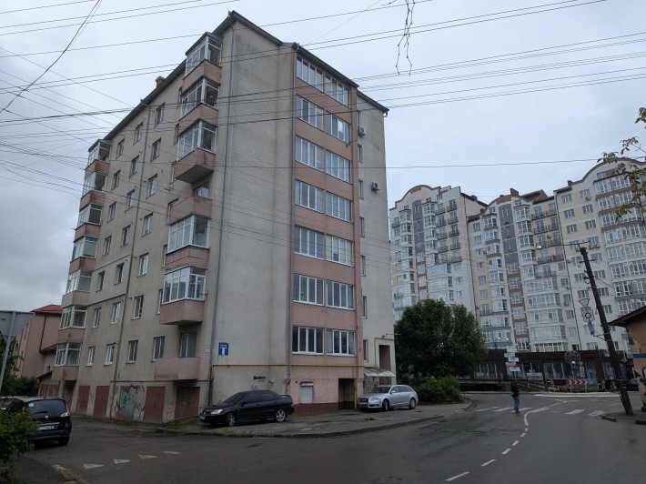 2к. зданий сирець в центрі (ціна квартири разом з гаражем в будинку) - фото 1