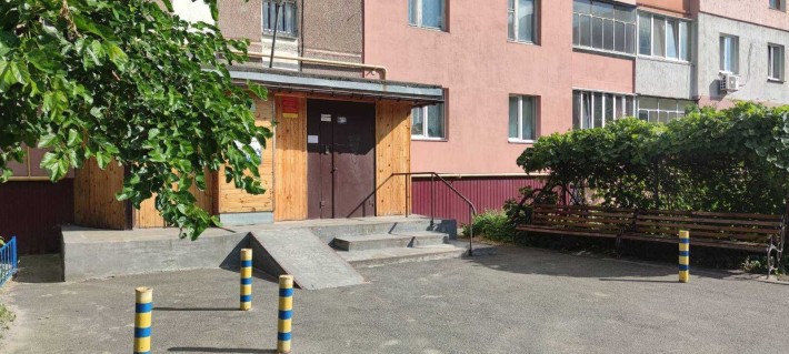 Бориспіль. Продам 2к квартиру 52кв.м в цегляному будинку.  36000$ - фото 1