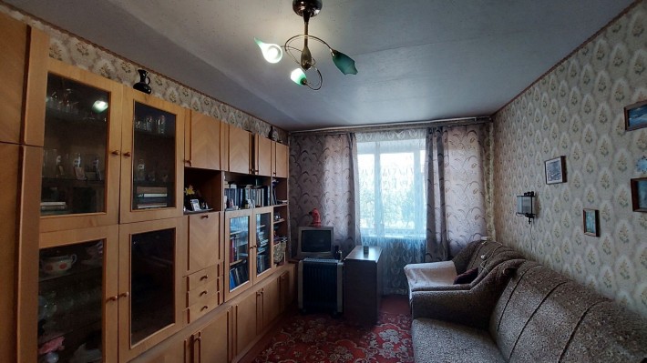 Продам квартиру, Вишневе, Балукова, 3/9, 27000$
Вишневе, Балукова,3/9 - фото 1