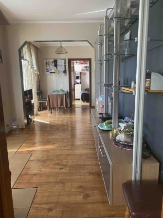 Продається 2-х кім кв(73,1м.кв) по вул.Володимира Великого,1.Бровари. - фото 1