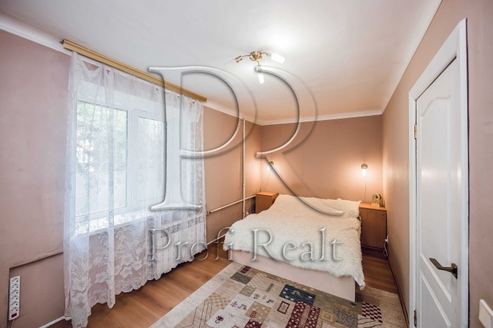 Продаж 2 кімн. квартири за адресою Святошинська 33, Вишневе - фото 1