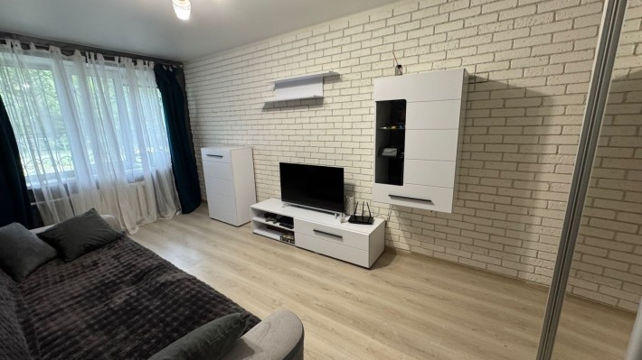 Продам 1к кв Центр міста, ( євідновлення, постанова) - фото 1