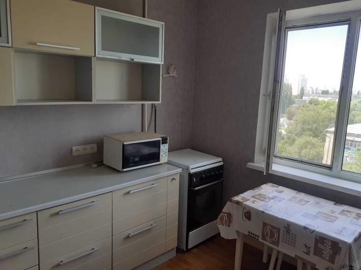 Власник. Без %. Продається 1-кімнатна квартира, 36м2, вул.Олімпійська. - фото 1