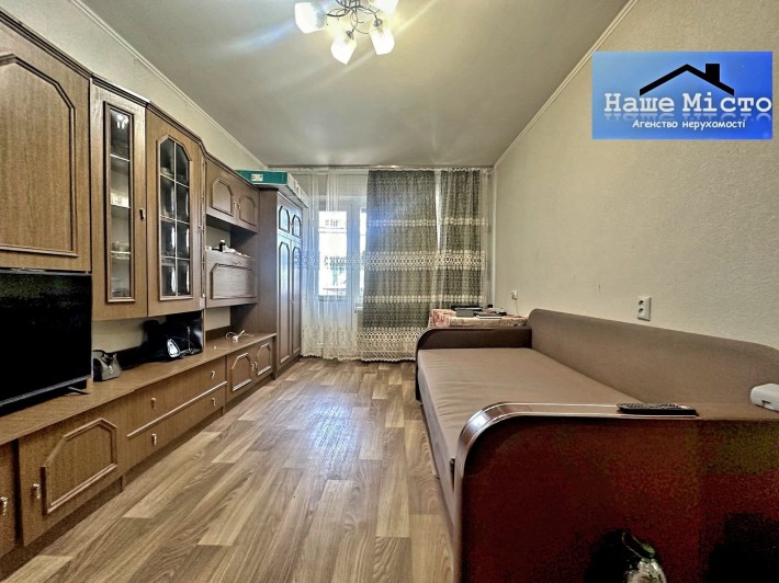ТЕРМІНОВА Продаж 1 кв ЦЕНТР МІСТА вул.Бежівка.3  34.5 кв.м м.Бориспіль - фото 1