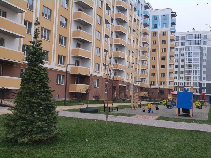 Продам 2 кімнатну квартиру в місті Буча ЖК Сонячна Оселя. - фото 1