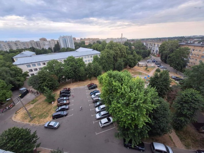 Продаж 3к.кв, м. Бровари - фото 1