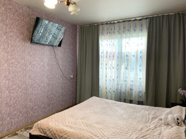 Продам 1 кімнатну квартиру в  9-ти поверхівці - фото 1