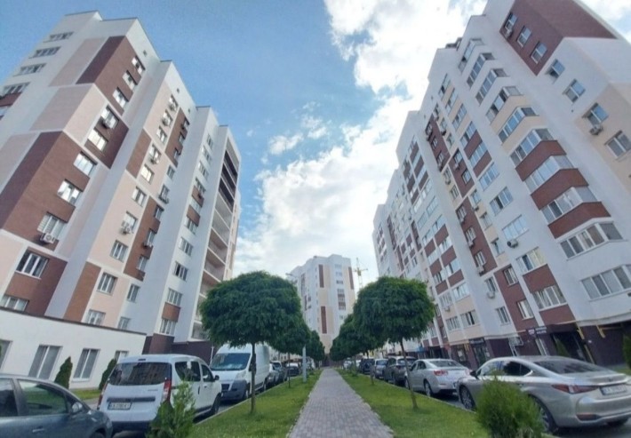 Продається евродвушка в жк Сади Вишневі. 49кв.м. - фото 1
