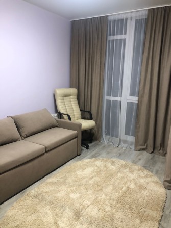 Продам 1-к. квартиру в Гранд Бурже - фото 1