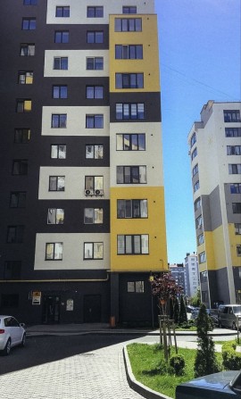 Продаж 3-ох кім Сирець неподалік Озера - фото 1