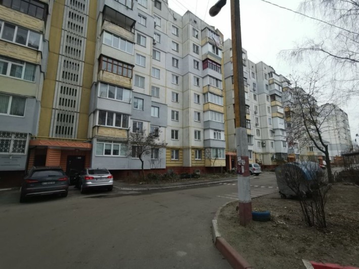 ПРОДАМ 3 кімнатну квартиру на масиві ПАВЛІЧЕНКО - фото 1