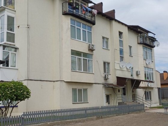 Без %. м.Бровари Продаж 1-ї кв. Вул. Княжицька  39. 2 поверх. Бровары