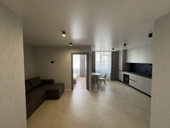 Продаж нової євро 2х кім квартири Новобудова Бровары