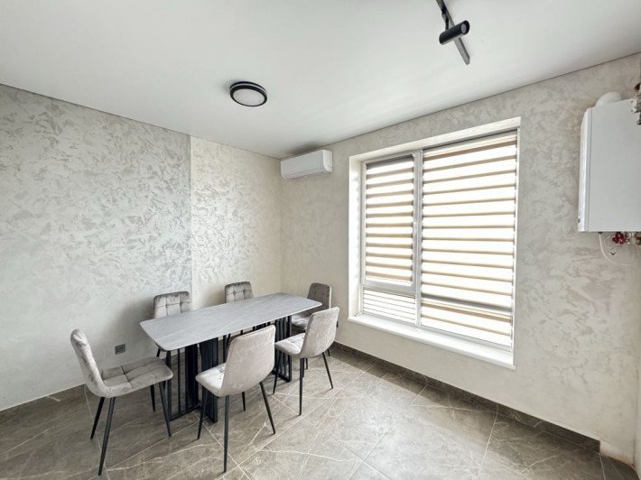 Продаж 2 кім. квартири 3 поверх з сучасним ремонтом в новобудові!!! - фото 1