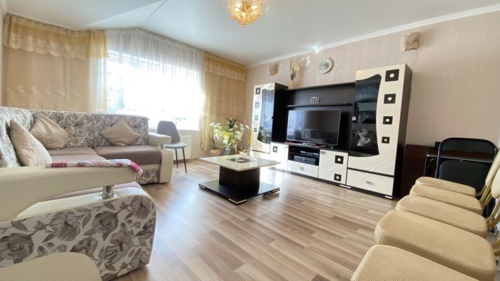 Терміново ВИДОВА 3-кімнатна квартира 78 м² з меблями та технікою - фото 1