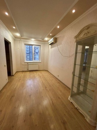 Продам 3 кім.квартиру ДНС.вул.Стуса 3 - фото 1