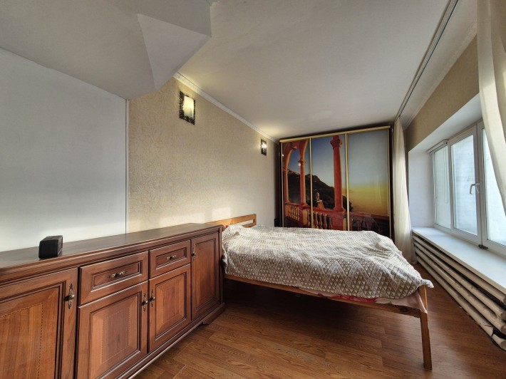 Продам 4 к квартиру по Незалежності 2 , 94 м² - фото 1