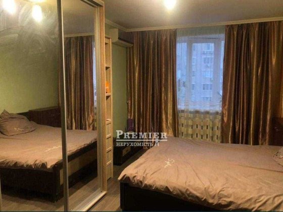 Продається світла, затишна кімната у комунальній квартирі Чорноморськ