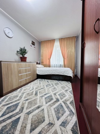 Власник . Продам кімнату в гуртожитку. Центр 2 хв - фото 1