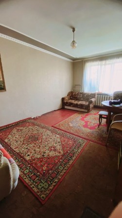 Продам простору кімнату у Центрі міста - фото 1