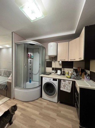 Продаж кімнати в гуртожитку з гарним ремонтом вул. Охтирська - фото 1