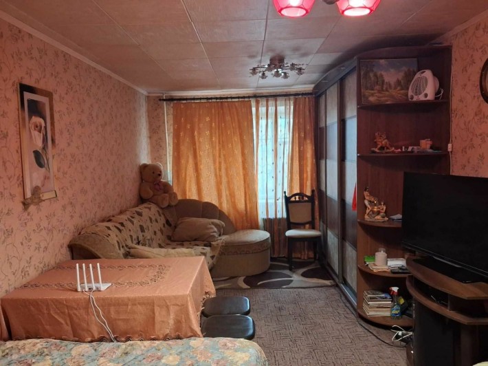 Кімната в гуртожитку 18кв. - фото 1