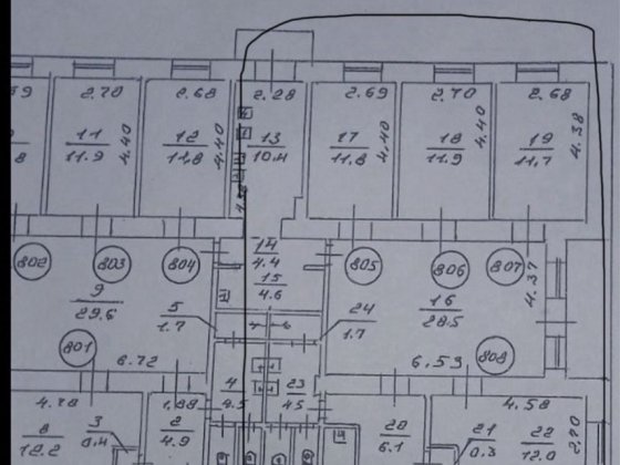 Продаємо блок з 4 кімнат в гуртожитку.