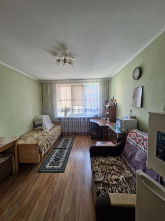 Продається кімната в гуртожитку по вулиці Східній - фото 1