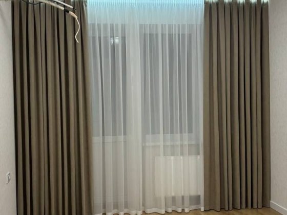 Стильна квартира з ремонтом і полотно для творчості  в ЖК Сонячний Вишневе