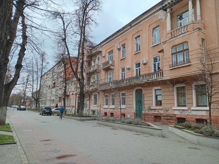 Продаж трикімнатної квартири з індивідуальним опаленням,вул.Шевченка. - фото 1