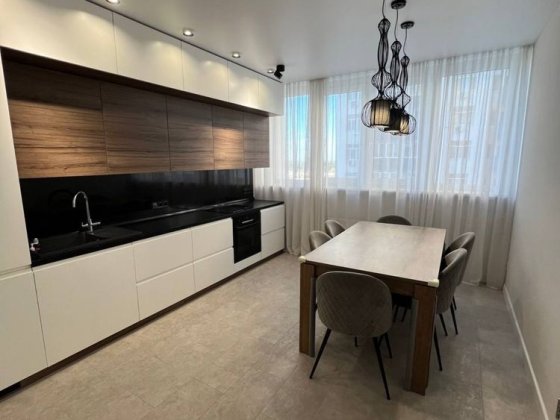 Продам 3 кімнатну квартиру ЖК Палладіум Бровары