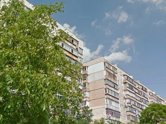 Продам 3-х кімнатну квартиру на Грушевського Бровари Бровары