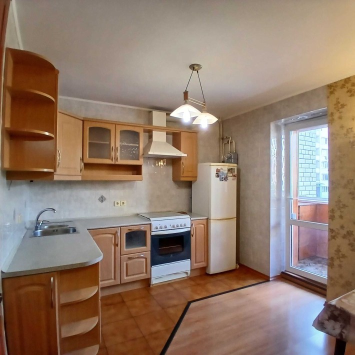 Вул Харківська (Декабристів) продам 3 к квартиру в гарному стані - фото 1