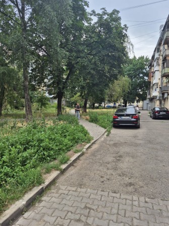 3к в самому центрі вул.Бандери, і/о - фото 1