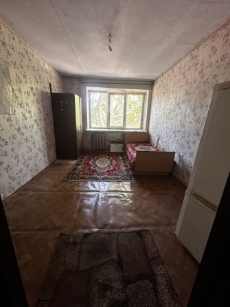 Продаю приватизированую комнату в общежитии на Николаевской - фото 1