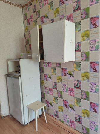 Продам комнату в коммунальной квартире на Черёмушках. - фото 1