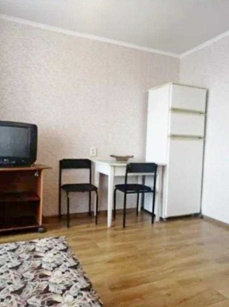 Продам комнату м Студенческая - фото 1