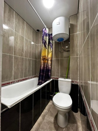 Продам гостинку 17м. свой с/у с ванной, Холодной Горе - фото 1