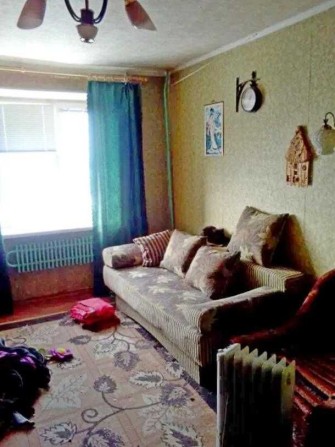 Продам гостинку в хорошем жилом состоянии - фото 1
