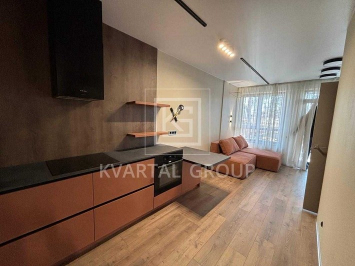 ЖК Ютландія. Продам ГАРНУ євро2к квартиру з ремонтом. 44м2. ТЕРАСА! - фото 1