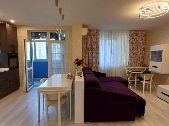 Продам 3-кім. квартиру ЖК Лісовий квартал, вул. Чорновола,Київська SL Бровары